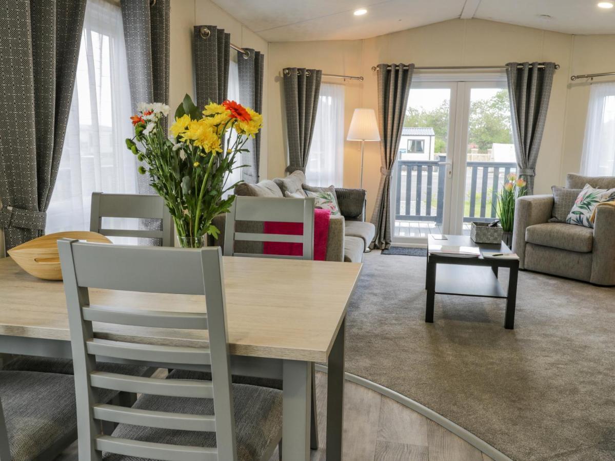 Happy Daze Villa Bridlington Bagian luar foto